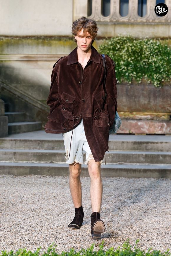 Défilé de mode Dior Homme Prêt à Porter Collection Homme Printemps/Été 2027 lors de la Fashion Week de Paris, France, le 24 juin 2026. © Bestimage