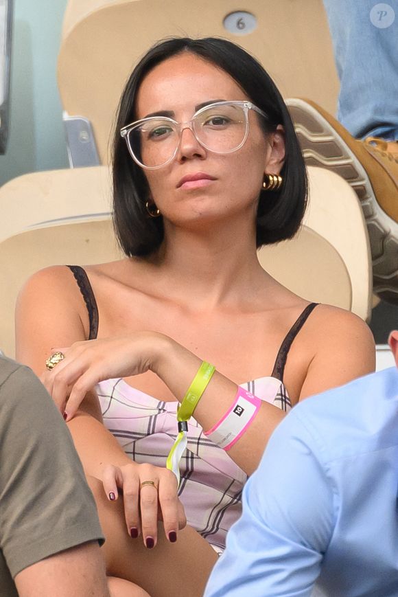 C’est le problème rencontré par Agathe Auproux, ancienne chroniqueuse du talk-show "Touche pas à mon poste", animé par Cyril Hanouna sur C8.

Agathe Auproux assiste au Greenweez Paris Premier Padel Major à Roland Garros le 10 septembre 2023 à Paris, France. Photo by Laurent Zabulon/ABACAPRESS.COM
