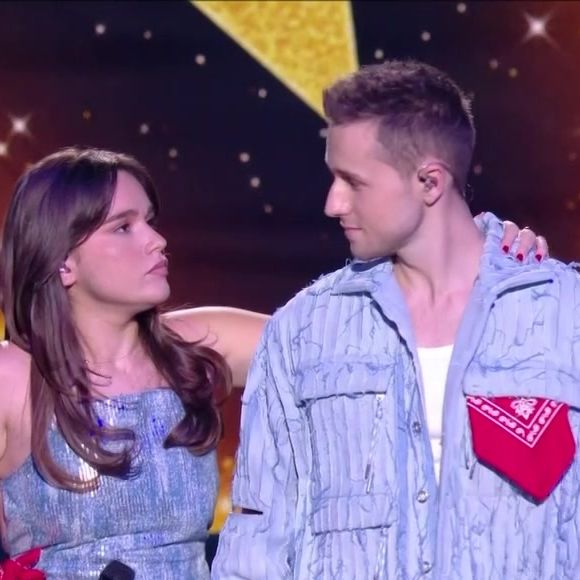 Semaine des "destins liés" à la Star Academy : les élèves ont passé leurs évaluations en binôme. Les profs ont dû trancher après des prestations très serrées.

Emission de la "Star academy" lors de laquelle Théo L. a été éliminé.