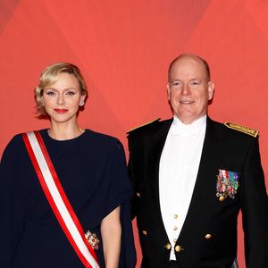Le prince Albert II de Monaco, la princesse Charlene durant la traditionnelle soirée de la Fête Nationale Monégasque au Grimaldi Forum à Monaco, le 19 novembre 2024. La Famille Princière et leurs convives ont assisté à un opéra en 4 actes "La Bohême". © JC VINAJ / Pool Monaco / Bestimage