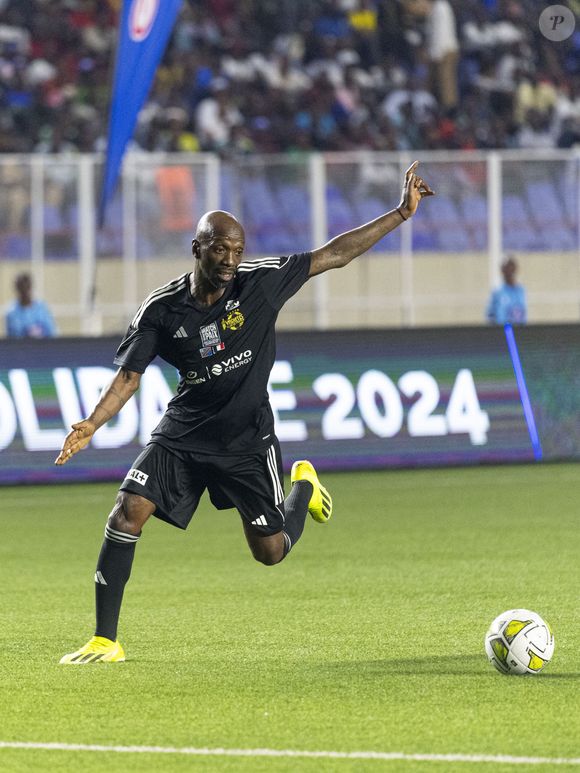 Exclusif - Claude Makelele lors du match de gala pour la paix aux enfants déplacés internes, victimes des conflits armés de la RDC opposant le Variétés Club de France (VCF) contre le Congo AllStar au stade des Martyrs à Kinshasa, République Démocratique du Congo, le 3 décembre 2024. © Pierre Perusseau/Bestimage