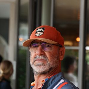 Eric Cantona au Village pendant les Internationaux de France 2024 à Roland Garros le 08 juin 2024 à Paris, France. © Nasser Berzane/ABACAPRESS.COM