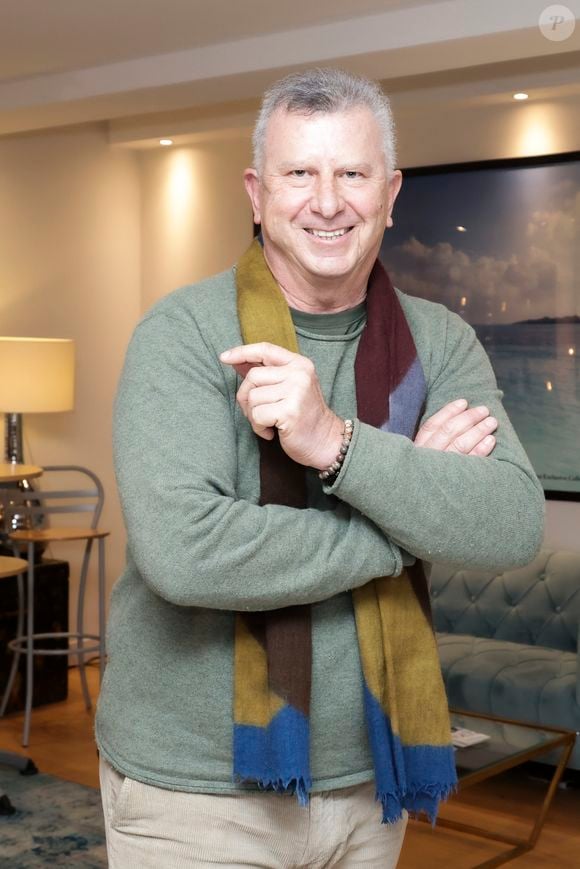 Aujourd'hui, le célèbre animateur est en rémission.

Exclusif - Pascal Bataille lors de la conférence de presse de "Défi d'Elles" à l'appartement Club Med de Passy à Paris le 15 janvier 2025.

© Jack Tribeca / Bestimage