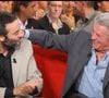 Anthony Delon et son père Alain Delon sur le plateau de "Vivement dimanche" le 24 septembre 2008. © Guillaume Gaffiot/bestimage