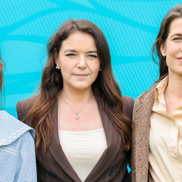 Mélanie-Antoinette de Massy, Charlotte Casiraghi et la princesse Alexandra de Hanovre lors de la sixième journée du Rolex Monte-Carlo Masters au Monte-Carlo Country Club de Monaco, le 10 avril 2026. © Claudia Albuquerque/Bestimage