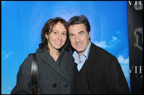 La comédienne parle du syndrome du nid vide depuis le départ de ses deux enfants, Joseph et Marguerite, nés de sa relation avec François Cluzet.

Francois Cluzet et Valerie Bonneton - soiree au VIP Room pour les hotels "Six Senses" pour presenter les plus beaux lagons du monde. 
RINDOFF-BELLAK / BESTIMAGE