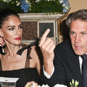 Mais aujourd'hui, Emmanuel Philibert de Savoie est heureux de vivre avec la mannequin mexicaine, comme il le confie dans les colonnes de "Gala".

Adriana Abascal et son compagnon le prince Emmanuel-Philibert de Savoie - Concerto pour la paix de Omar Harfouch dans la chambre de députés à Rome en Italie le 29 avril 2025.
©SGP / BESTIMAGE