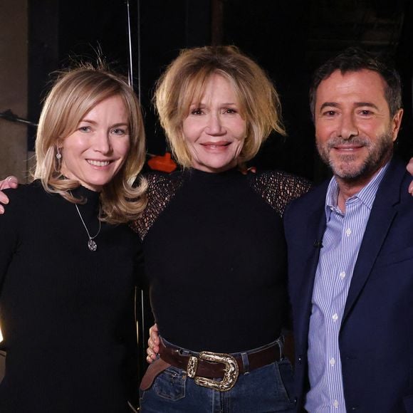 Exclusif - Clémentine Célarié lors de l'enregistrement de l'émission "Olympiascope" au théâtre Antoine, présentée par B.Montiel et diffusée le 2 mai 2025 sur Olympia TV, au théâtre Antoine à Paris, France, le 18 février 2025. © Denis Guignebourg/Bestimage