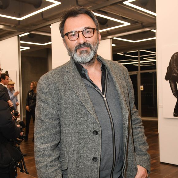 Frédéric Lopez - Vernissage de l'exposition "Quand le masque tombe" de Stéphane de Bourgies sur le toit de la Grande Arche à Paris, le 12 mars 2019. 
© Coadic Guirec/Bestimage