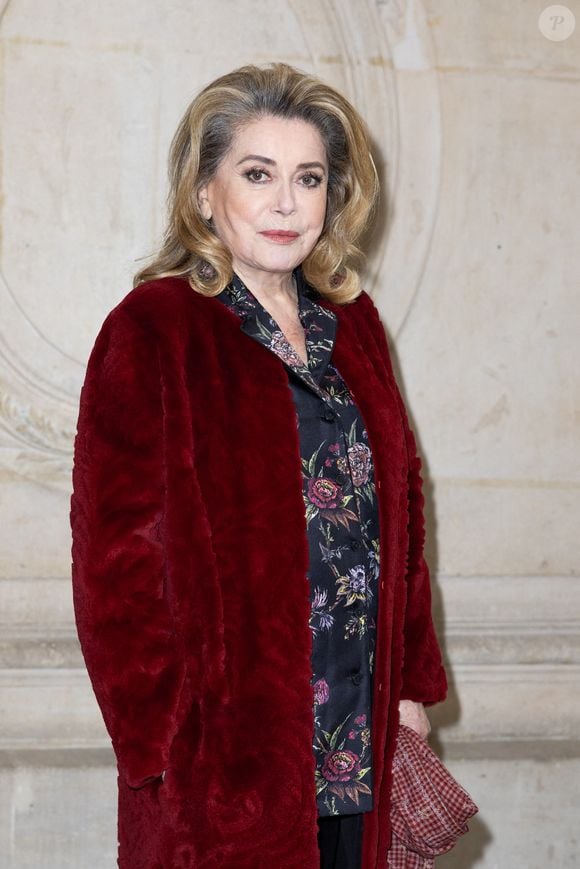 Catherine Deneuve - Photocall au défilé de mode Haute-Couture Christian Dior au musée Rodin lors de la Fashion Week Printemps-été 2023 de Paris, France, le 23 janvier 2023. © Olivier Borde/Bestimage