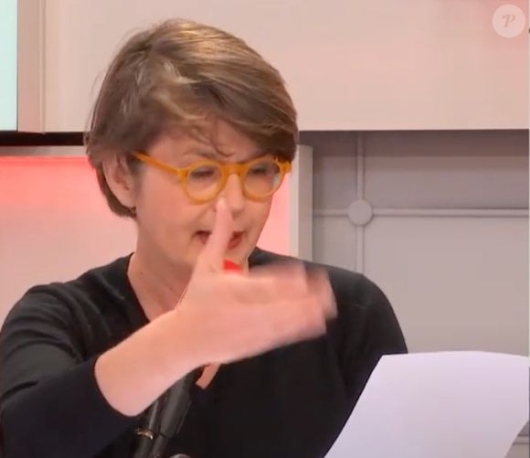 Carine Bécard face à Christophe Castaner sur France Inter (Capture d'écran YouTube - France Inter en 2017).