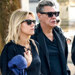 Marc Lavoine et sa fille Yasmine aux arrivées des obsèques de Catherine Ringer, la chanteuse des Rita Mitsouko, au cimetière de Montmartre, dans le 18ème arrondissement de Paris, France, le 19 septembre 2026. © Bestimage
