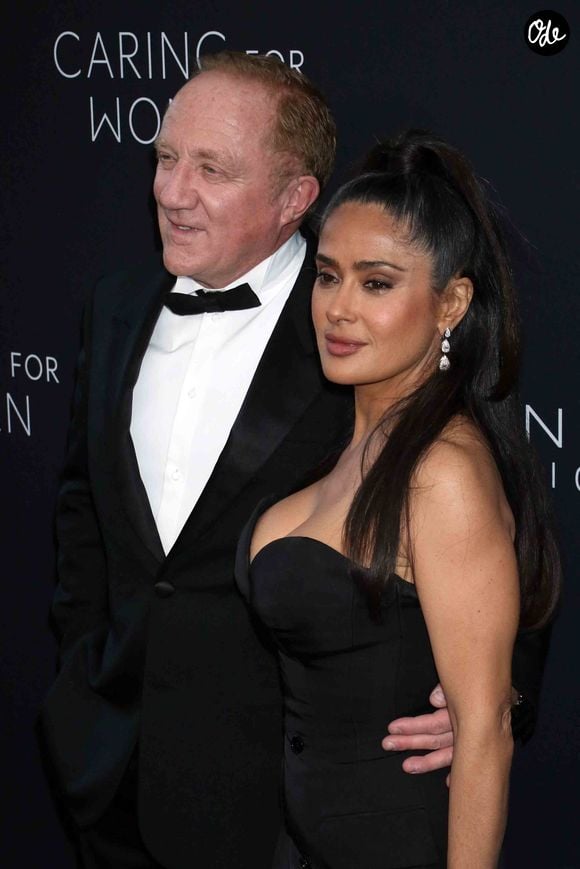 Ensemble, ils ont mis au monde une fille Valentina Pinault en 2007

Salma Hayek et François-Henri Pinault au quatrième dîner annuel "Caring for Women" de la Fondation Kering, au restaurant The Pool, le 11 septembre 2025 à New York. © PPS/Bestimage