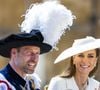 Egalement attendue à l'hippodrome, Kate Middleton a toutefois brillé par son absence au grand dam de ses admirateurs. En effet, la princesse de Galles - actuellement en rémission de son cancer - a annulé sa venue à la dernière minute.
Windsor, ROYAUME-UNI - 2025 - Membres de la famille royale britannique lors du service annuel de l'Ordre de la Jarretière à la chapelle St George, château de Windsor. (Backgrid UK/ Bestimage).