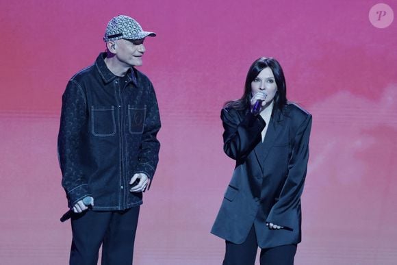 Exclusif - Gaetan Roussel et Anne Sila - Enregistrement du concert "Nos voix pour toutes", au profit de La fondation des femmes, à l'Adidas Arena à Paris, diffusée le 11 décembre sur TMC
© Coadic Guirec-Cyril Moreau / Bestimage