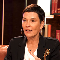 "Personne ne peut dire que j'ai un visage étiré" : la technique de Cristina Cordula pour un résultat ultra-naturel