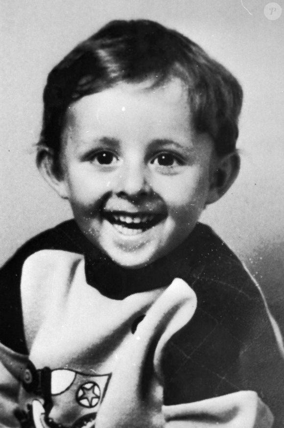 Elle est de nouveau au cœur de l’enquête.
Archives - Grégory Villemin - Membres de la famille Villemin lors de l'enquête sur l'affaire Grégory en 1984. JEAN-CLAUDE WOESTELANDT / BESTIMAGE