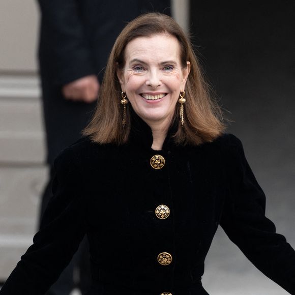 Carole Bouquet assiste au défilé Chanel Womenswear Automne/Hiver 2025-2026 dans le cadre de la semaine de la mode à Paris le 11 mars 2025 à Paris, France. Photo by Nasser Berzane/ABACAPRESS.COM