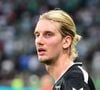 Il a également confié que ce spectacle l'avait aidé à surmonter ses "peines de cœur" grâce au rire.

Paul Mirabel lors du match des héros au stade Geoffroy-Guichard de Saint-Etienne le 31 mai 2026.

© Romain Doucelin/Bestimage