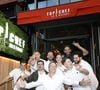 Selon "Le Parisien", tout aurait commencé au printemps 2025, lorsque Samuel intègre les cuisines du restaurant La Micheline, à Sèvres. 

Exclusif - Stéphane Rotenberg et ses chefs Victor Mercier, Coline Faulquier, Camille Delcroix, Arnaud Delvenne, Mohamed Cheikh, Pascal Barandoni, Merouan Bounekraf, Baptiste Renouard - Ouverture du premier restaurant "Top Chef" Le Bistrot à Suresnes le 7 juillet 2022. © Marc Ausset-Lacroix/Bestimage