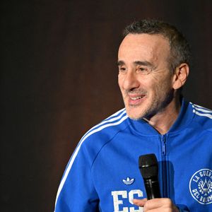 Elie Semoun, l'humoriste, acteur, scénariste, réalisateur français, s'est produit bénévolement, avec son nouveau spectacle, Cactus, à Nice, le 22 janvier 2026. © Bruno Bebert/Bestimage