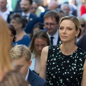 No Tabloïds - Le prince Albert II de Monaco, la princesse Charlène de Monaco, le prince Jacques de Monaco, marquis des Baux et la princesse Gabriella de Monaco lors de leur visite officielle aux Baux-de-Provence, France, le 5 septembre 2026. © OLivier Huitel/Pool MOnaco/Bestimage # No Tabloids - No MailOnline - Prince Albert II of Monaco, Princess Charlene, of Monaco, Prince Jacques of Monaco, Marquis of Baux and Princess Gabriella of Monaco during their official visit to Les Baux-de-Provence, on September 5, 2026, | 00768534