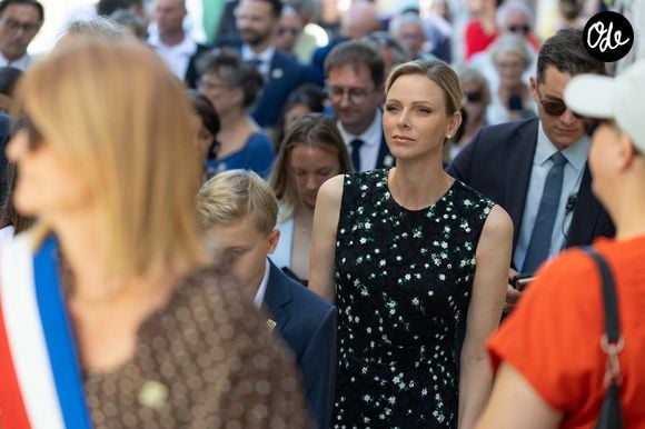 No Tabloïds - Le prince Albert II de Monaco, la princesse Charlène de Monaco, le prince Jacques de Monaco, marquis des Baux et la princesse Gabriella de Monaco lors de leur visite officielle aux Baux-de-Provence, France, le 5 septembre 2026. © OLivier Huitel/Pool MOnaco/Bestimage # No Tabloids - No MailOnline - Prince Albert II of Monaco, Princess Charlene, of Monaco, Prince Jacques of Monaco, Marquis of Baux and Princess Gabriella of Monaco during their official visit to Les Baux-de-Provence, on September 5, 2026, | 00768534