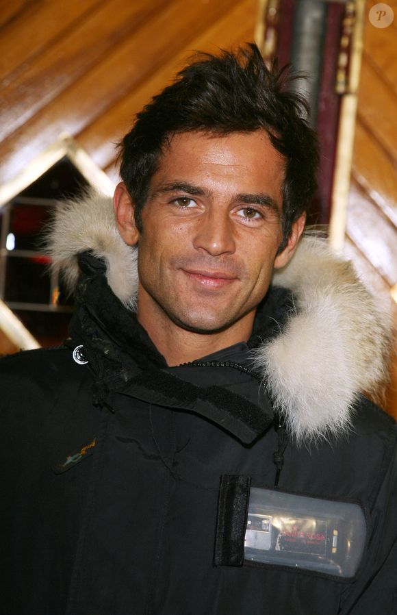 Filip Nikolic pose lors de la soirée organisée au cirque Arlette Gruss au profit de l'association 'Reves' à Paris, France, le 30 novembre 2007. Photo par Denis Guignebourg/ABACAPRESS.COM