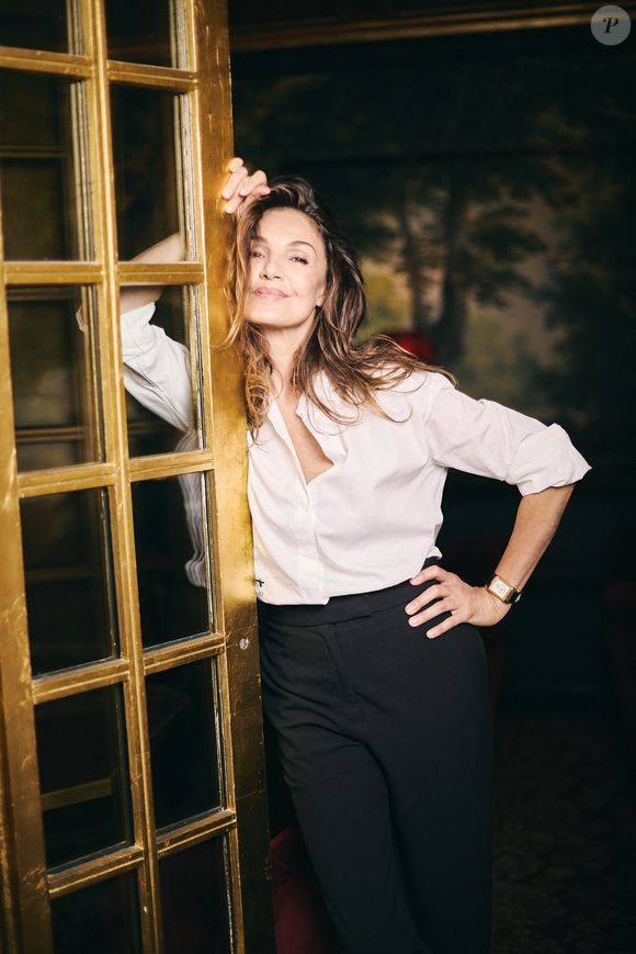 Exclusif - Rendez-vous avec Nadia Farès à "l'Hôtel Particulier" à Paris le 16 juillet 2025.
© Sylvie Castioni / Bestimage