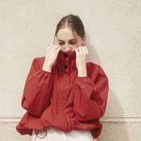 Le coupe-vent devient chic : comment porter la veste la plus surprenante de la rentrée sans commettre de faux pas stylistique ?