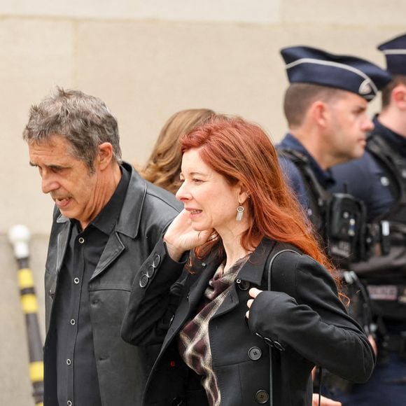 Interviewé par le "Parisien", l'interprète tu titre Ma préférence avait raconté à quel point il était fier de son petit dernier 

Julien Clerc et sa compagne Hélène Grémillon - Arrivées aux obsèques de l'auteure-compositrice-interprète et actrice française Françoise Hardy au crématorium du cimetière du Père-Lachaise à Paris, France, le 20 juin 2024. © Jacovides-Moreau/Bestimage
