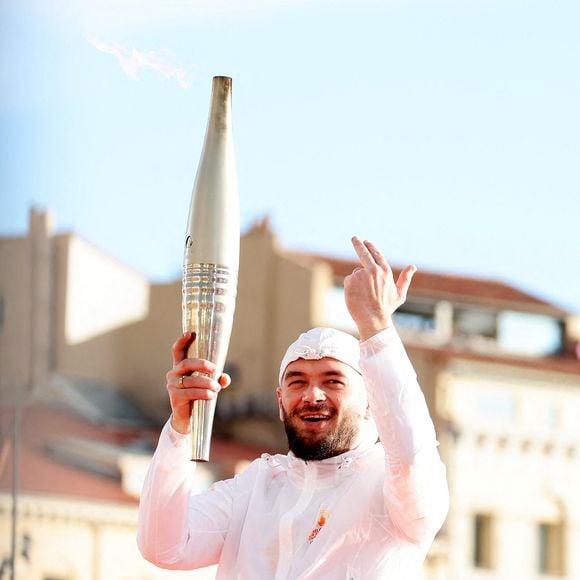 Jul - lors de la cérémonie d'arrivée de la flamme olympique au Vieux-Port de Marseille, France, le 8 mai 2024, avant les Jeux olympiques et paralympiques de Paris 2024. © Dominique Jacovides/Bestimage
