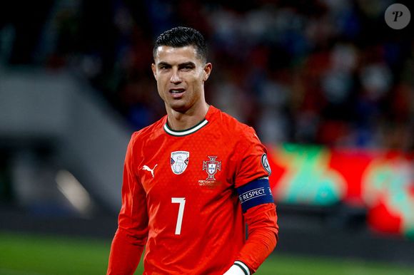 Cristiano Ronaldo du Portugal réagit pendant le match de qualification de la Coupe du Monde 2026 entre le Portugal et la Hongrie au stade Jose Alvalade le 14 octobre 2025 à Lisbonne, Portugal. Match de qualification de la Coupe du Monde 2026 - Portugal et Hongrie (Valter Gouveia/SPP)