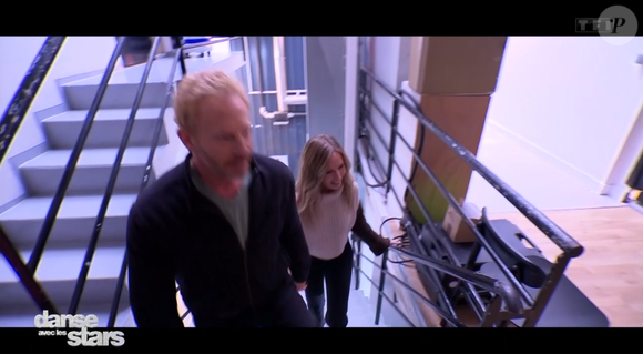 Ian Ziering et sa compagne dans Danse avec les stars, capture d'écran TF1