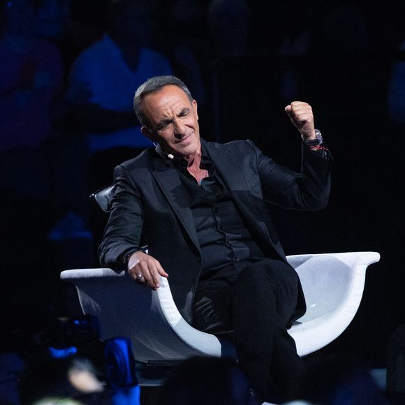 Exclusif - Nikos Aliagas lors de l'enregistrement de l'émission "La chanson secrète N°14", présentée par Nikos Aliagas et diffusée le 26 décembre sur TF1, à Paris le 9 décembre 2025. © Jacovides-Moreau/Bestimage