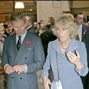 Et même lorsqu'il s'agit du contenu de son assiette. Pendant longtemps, il a fait le choix de faire l'impasse sur un repas important : le déjeuner. 


Charles III et Camilla en visite officielle aux États-Unis © GOFF INF / BESTIMAGE