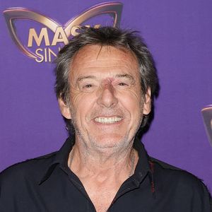 Jean-Luc Reichmann s'est confié dans le podcast Legend de Guillaume Pley.

Jean-Luc Reichmann - Séance photo officielle, organisée par TF1 et le Musée Grévin, à l'occasion de la soirée « Watch Party » marquant le lancement de la nouvelle saison de Mask Singer au Musée Grévin à Paris.
© Guirec Coadic / Bestimage