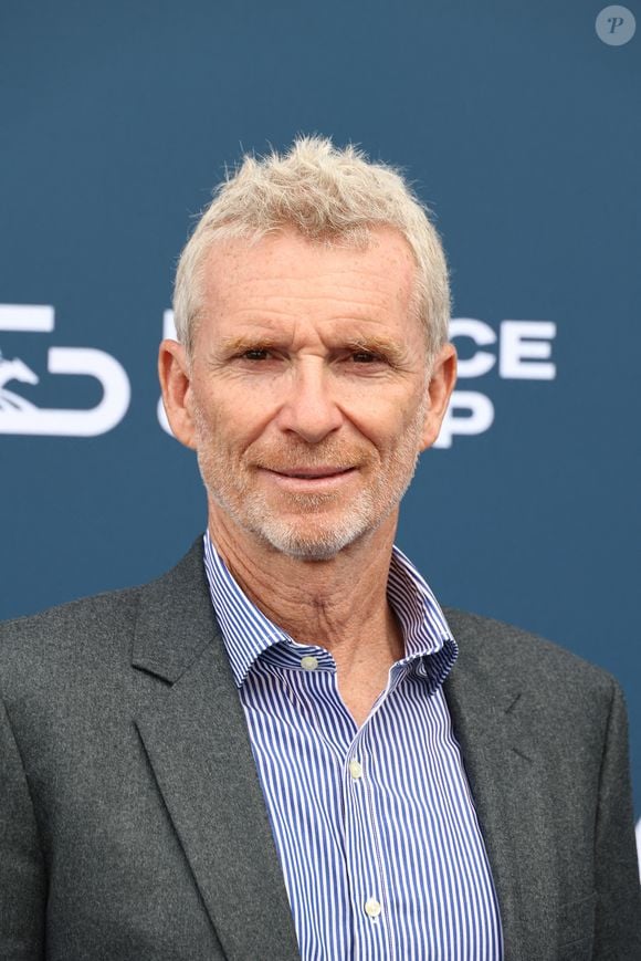 Il vivait dans "deux conteneurs"

Denis Brogniart assiste au Prix de Diane Longines 2024 à l'Hippodrome de Chantilly le 16 juin 2024 à Paris, France. Photo par Nasser Berzane/ABACAPRESS.COM