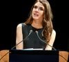 Tout juste séparée de son compagnon écrivain, la jeune femme confirme sa passion dévorante pour les lettres.

Charlotte Casiraghi lors de la cérémonie de proclamation de l'édition 2026 des Prix de la Fondation Prince Pierre à l'opéra Garnier à Monaco le 13 octobre 2026. 

© Bruno Bebert / Bestimage