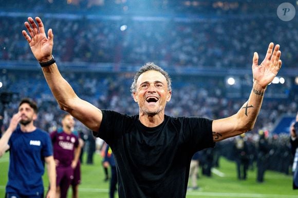 Luis Enrique (Paris Saint-Germain, Entraîneur, Cheftrainer) bejubelt den Sieg, GER, Paris Saint-Germain vs. Inter Mailand, Fussball, Herren, UEFA Champions League Finale Muenchen 2025, Spielzeit 2024/2025, 31.05.2025, Foto : Eibner-Pressefoto/Wolfgang Frank