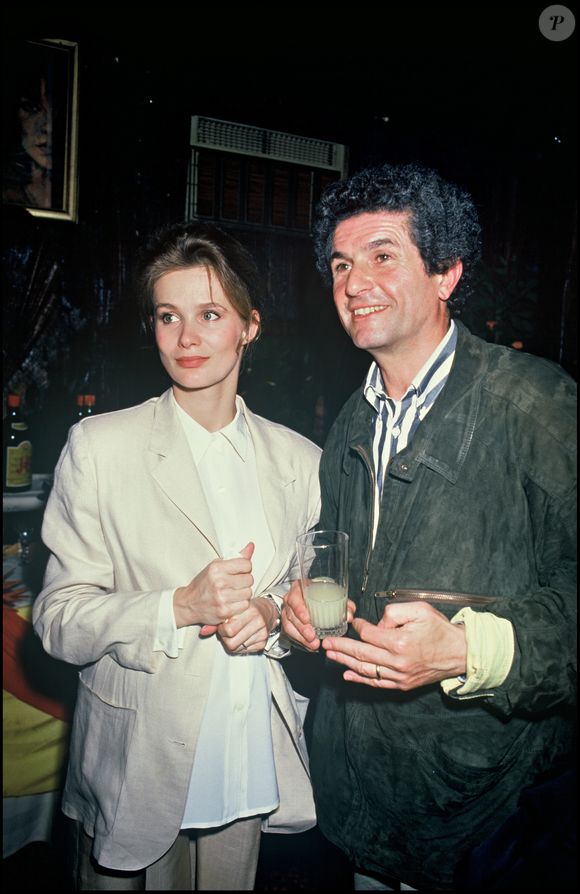 Marie Sophie L., épousée en 1986, est la deuxième.

Claude Lelouch et Marie Sophie L. en 1987 à Paris.©Bestimage