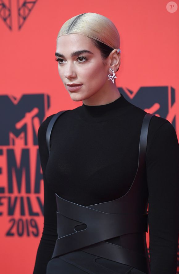 Dua Lipa à la soirée MTV European Music Awards 2019 (MTV EMA's) au FIBES Conference and Exhibition Centre à Séville en Espagne, le 3 novembre 2019.
© Bestimage