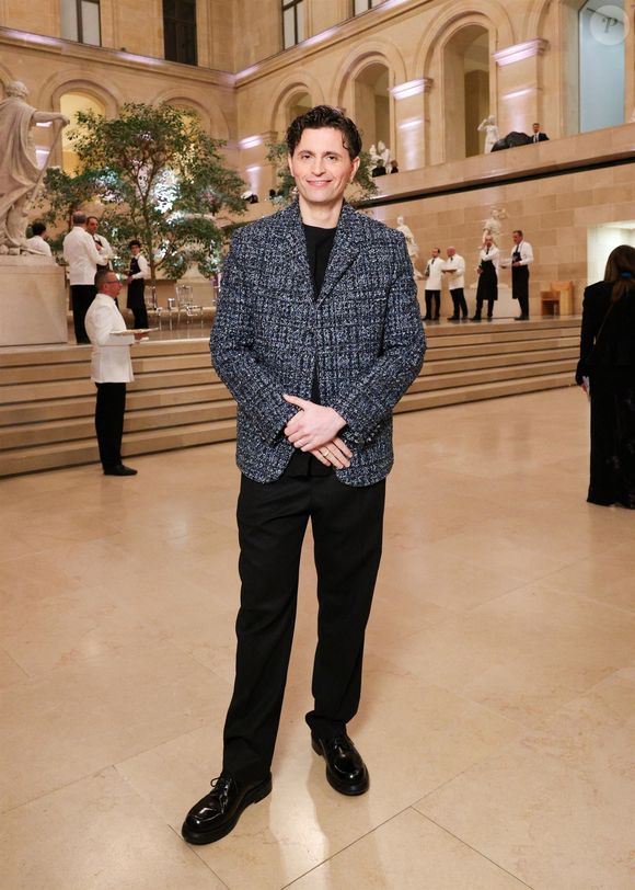 “Je tiens à le préciser : je n’ai rien à voir avec mon personnage”, assure Raphaël Quenard à Point de vue

Raphaël Quenard au Grand Dîner du Louvre à Paris en marge de la fashion week prêt à porter automne/hiver 2025-2026 le 4 mars 2025. Backgrid USA / Bestimage