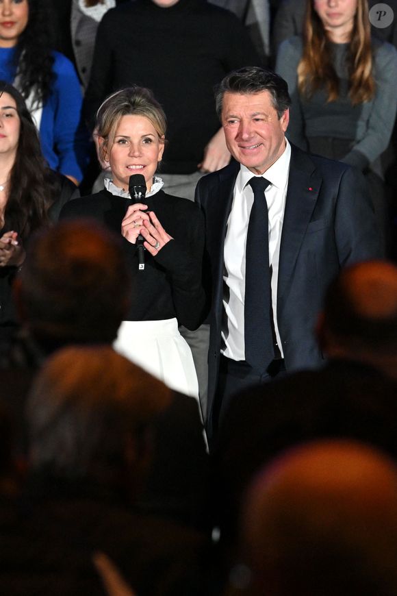 Christian Estrosi, le maire de Nice, accompagné de sa femme la journaliste et chroniqueuse de télé, Laura Tenoudji, a participé à la réunion de rentrée des Amis du Maire organisé dans la salle de spectacle du Palais de la Méditerranée à Nice, le 20 janvier 2023.© Bruno Bebert/Bestimage