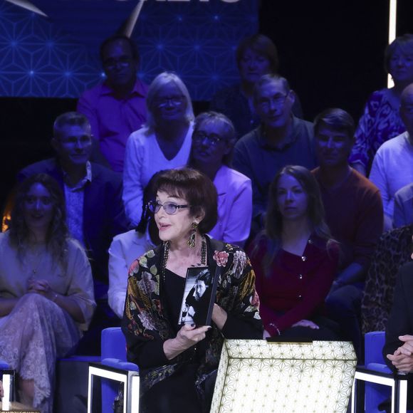 Exclusif - Laurent Gerra, Anny Duperey, Gautier Capuçon lors de l'enregistrement de l'émission "La Boîte à secrets", présentée par F.Bollaert et diffusée le 10 octobre 2025 sur France 3, dans les studios du Lendit à Saint-Denis, Seine Saint-Denis, France, le 22 septembre 2025. © Jack Tribeca/Bestimage