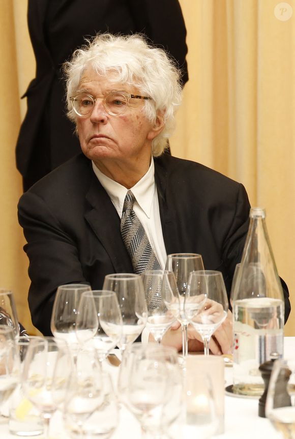 Exclusif - Jean-Jacques Annaud - Dîner du Cercle de la Revue des Deux Mondes au Cercle de l'Union Interallié à Paris le 11 marx 2025. © Marc Ausset-Lacroix/Bestimage
