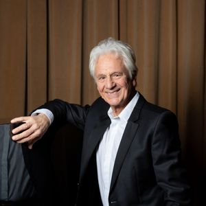 Gérard Lenorman - Backstage - Enregistrement de l'émission "La grande soirée du 31" à Chantilly" au Château de Chantilly, diffusée le 31 décembre sur France 2. © Tiziano da Silva-Cyril Moreau / Bestimage