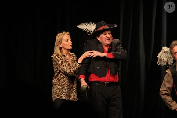 Juliette Degenne, Tex - Générale de la pièce "Théâtre à vendre" à la Divine Comédie à Paris le 23 avril 2026.
© Philippe baldini / Bestimage