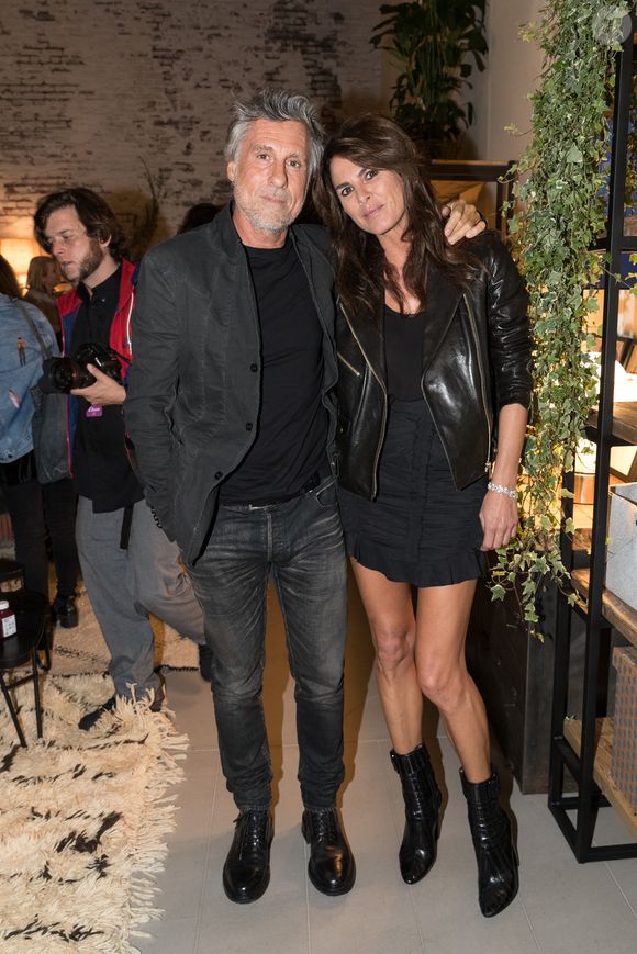 Exclusif - Marc Simoncini et sa compagne Ingrid Sinclar (ex femme de Bob Sinclar) - Les people dans l'espace Experience Immersive réservé aux VIP lors du Etam Live Show 2019 au Stade Roland Garros lors de la fashion week à Paris, le 24 septembre 2019. © Cyril Moreau/Veeren/Bestimage