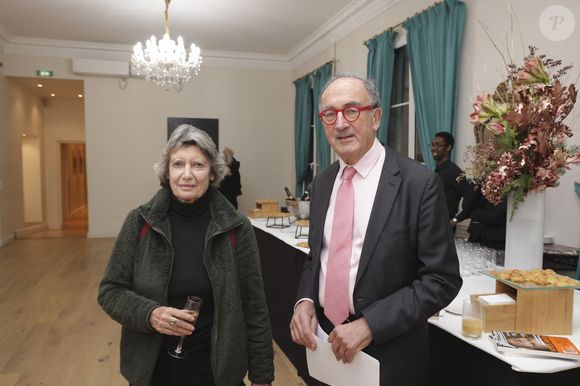 Exclusif - Véronique Cayla et son mari Philippe - Dîner de la Revue des Deux Mondes à Paris à la Maison de l'Amérique Latine à Paris le 18 décembre 2024.© Jack Tribeca / Bestimage